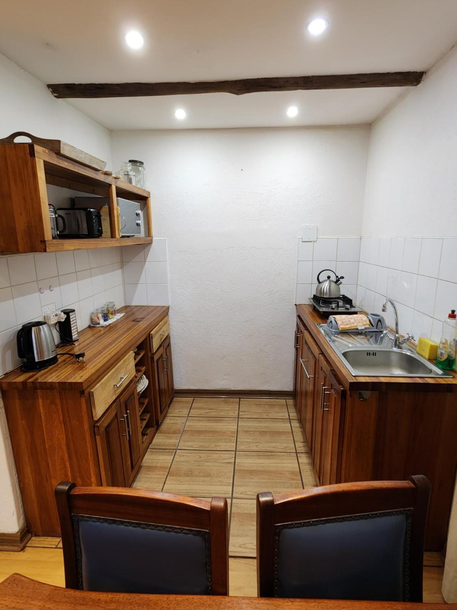 Softwaters Guesthouse Cottages Луис Трикард Екстериор снимка