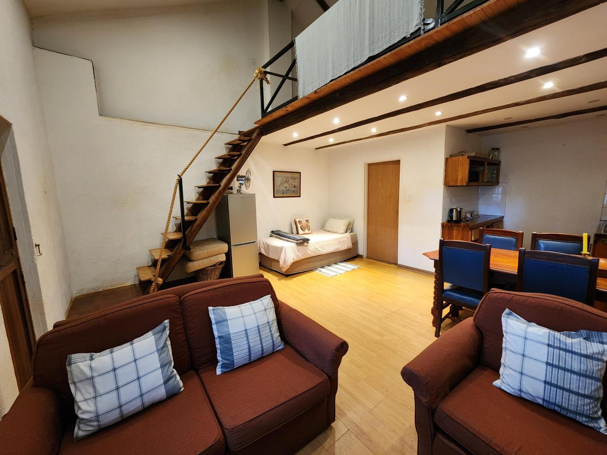 Softwaters Guesthouse Cottages Луис Трикард Екстериор снимка